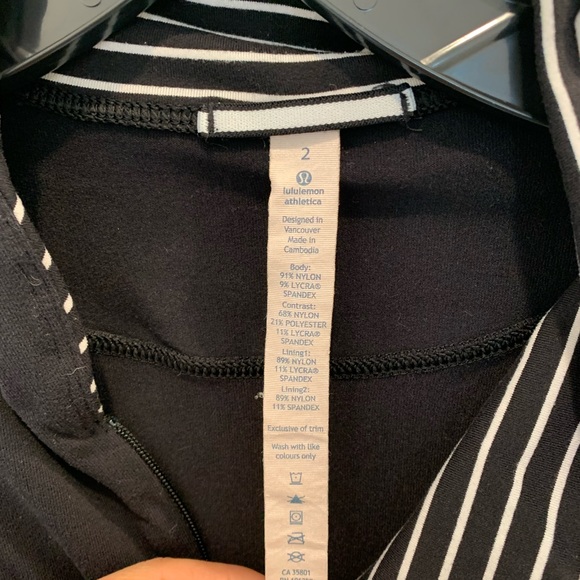 Lululemon black half zip pullover. Size 2 - Picture 5 of 6